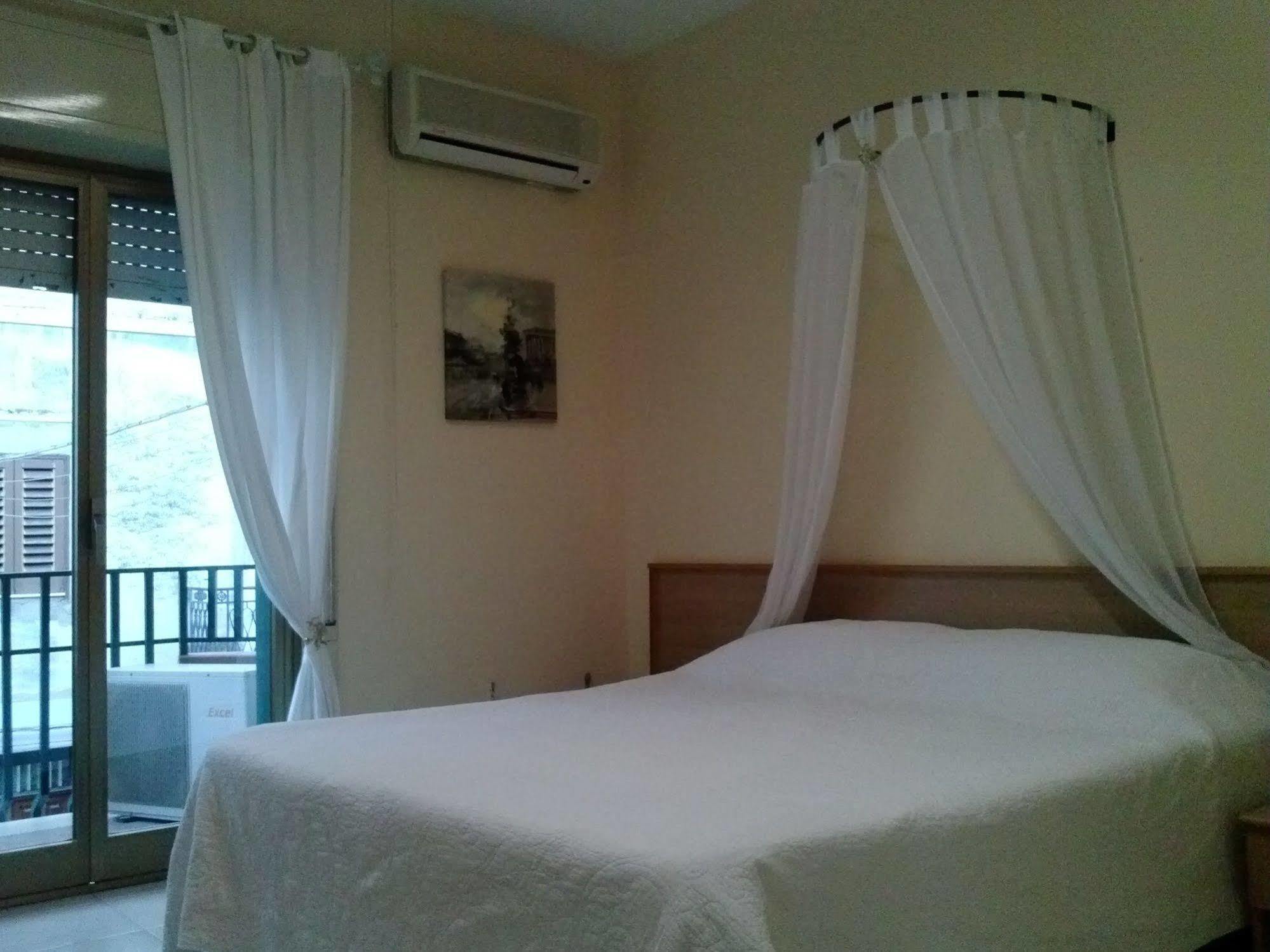 Hotel Sicania Montedoro Exteriör bild